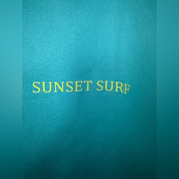Sunset Surf hoodie and sweat-pant set - Picture 3 of 6